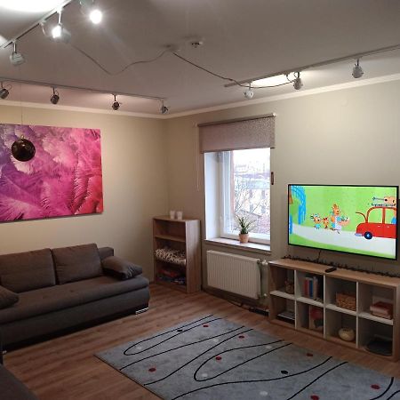 Family Or Group Apartment In Green Center Ryga Zewnętrze zdjęcie